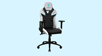 Коротко: футуристичное геймерское кресло с «дышащей» эко-кожей